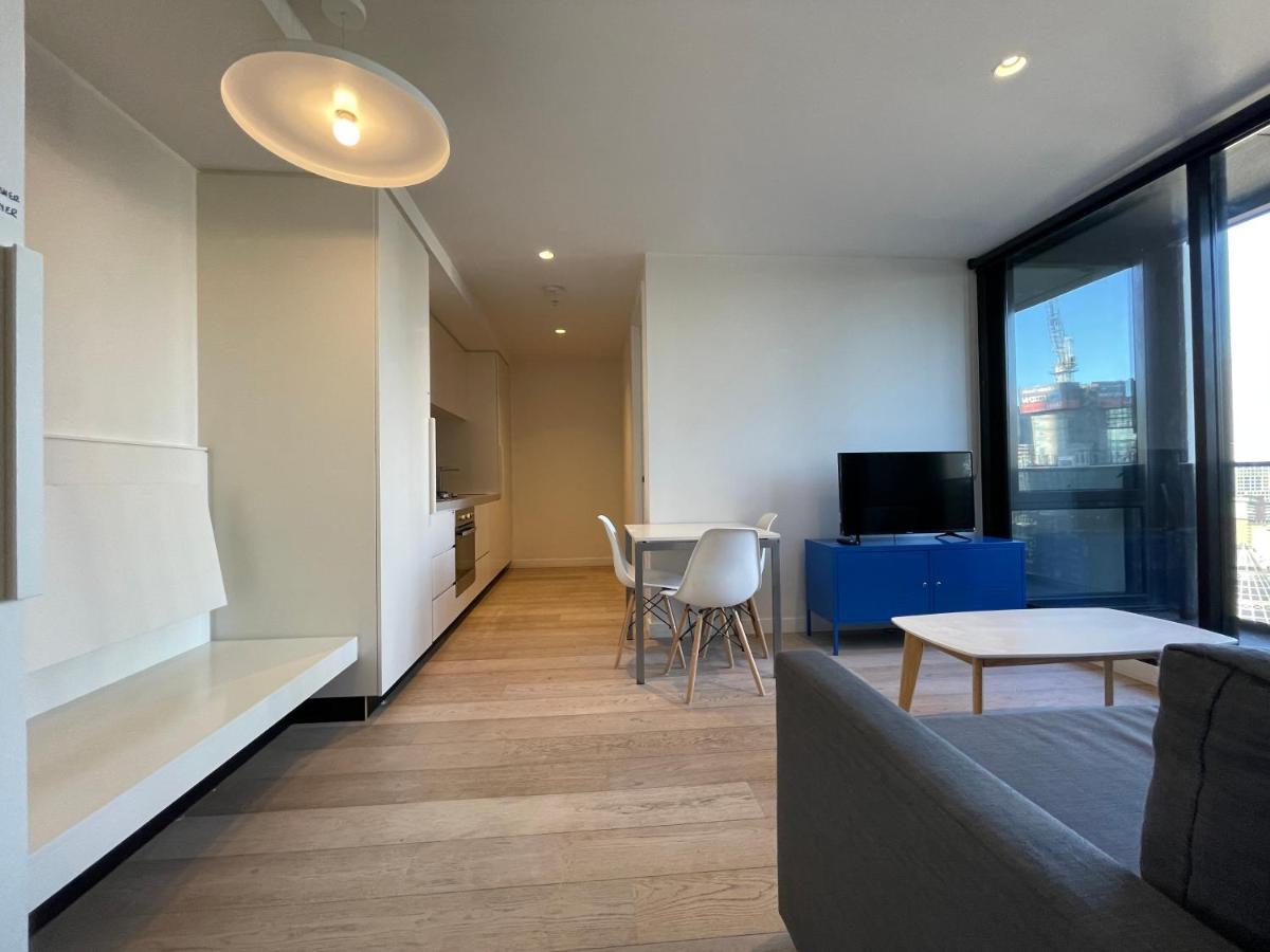 Readyset Apartments At Empire Melbourne Dış mekan fotoğraf